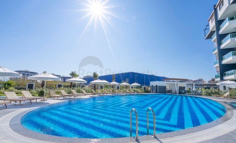 شقق عائلية واسعة ضمن مجمع سكني خمس نجوم في اوبا / الانيا 