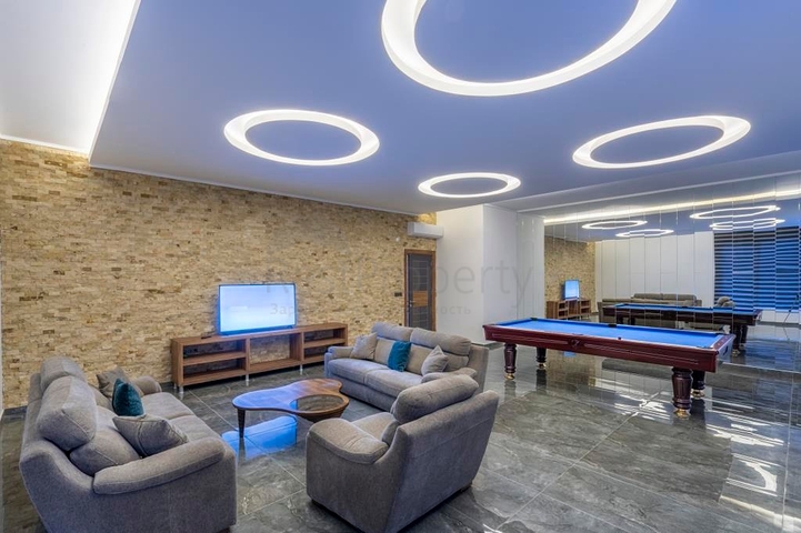 شقق عائلية واسعة ضمن مجمع سكني خمس نجوم في اوبا / الانيا 