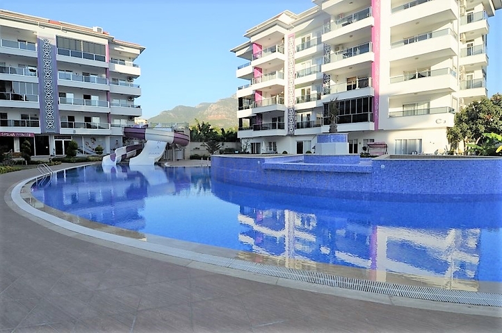 شقة بغرفة نوم وصالة في كاستيل / الانيا 