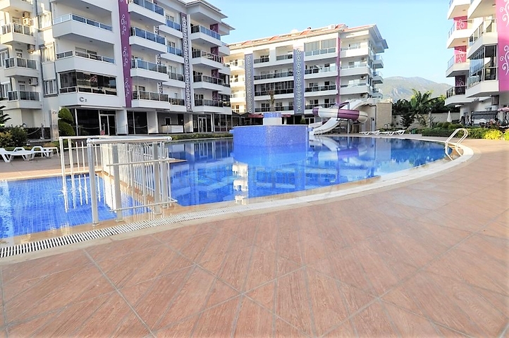 شقة بغرفة نوم وصالة في كاستيل / الانيا 