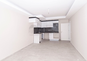 شقة بغرفة نوم وصالة في كاستيل / الانيا 