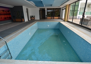 شقة بثلاث غرف نوم في كاستيل / الانيا باطلالات جبلية مميزة