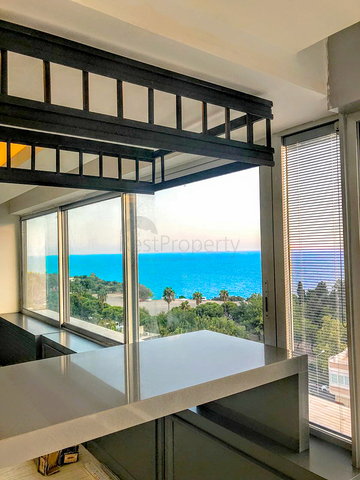 شقة 3 + 1 مطلة على البحر في وسط لارا أنطاليا