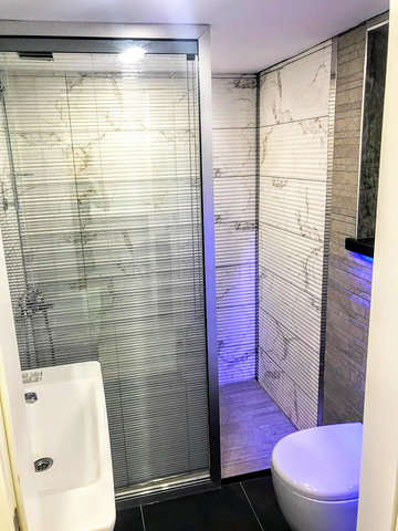 شقة 3 + 1 مطلة على البحر في وسط لارا أنطاليا