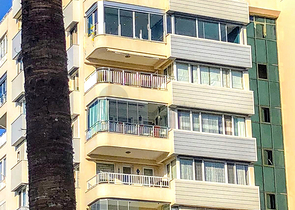 شقة 3 + 1 مطلة على البحر في وسط لارا أنطاليا