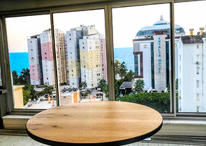 شقة 3 + 1 مطلة على البحر في وسط لارا أنطاليا