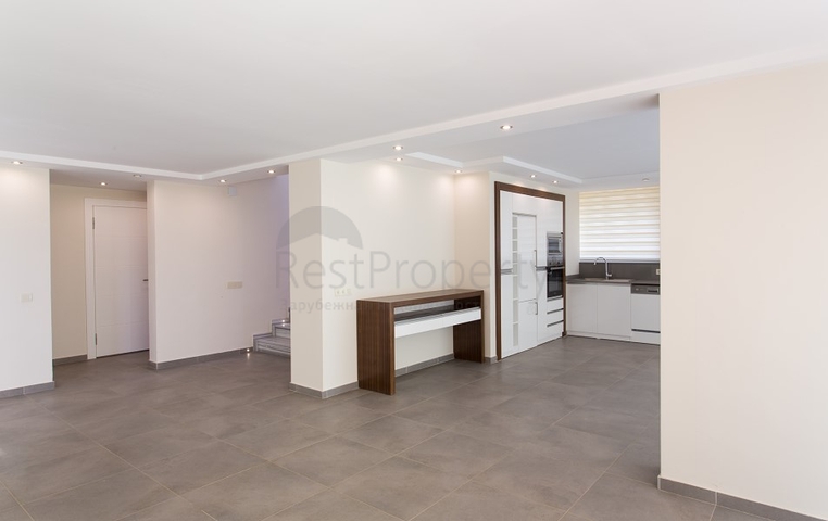 شقق ودوبلكس ضمن مجمع سكني فاخر في الانيا 