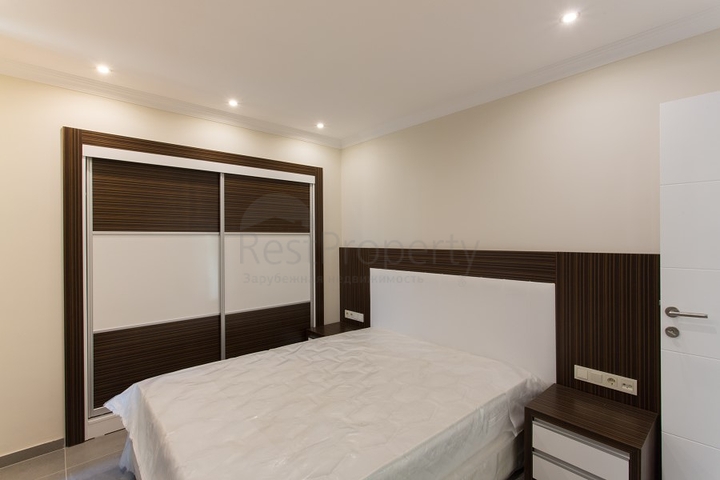 شقق ودوبلكس ضمن مجمع سكني فاخر في الانيا 