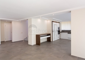 شقق ودوبلكس ضمن مجمع سكني فاخر في الانيا 