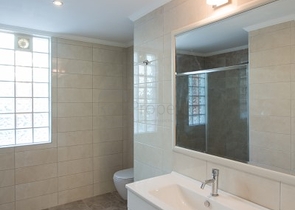 شقق ودوبلكس ضمن مجمع سكني فاخر في الانيا 