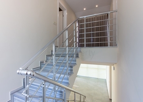 شقق ودوبلكس ضمن مجمع سكني فاخر في الانيا 