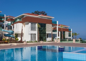 شقق ودوبلكس ضمن مجمع سكني فاخر في الانيا 