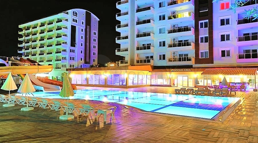 شقة استديو مفروشة ضمن مجمع سكني خمس نجوم في افسلار / الانيا 