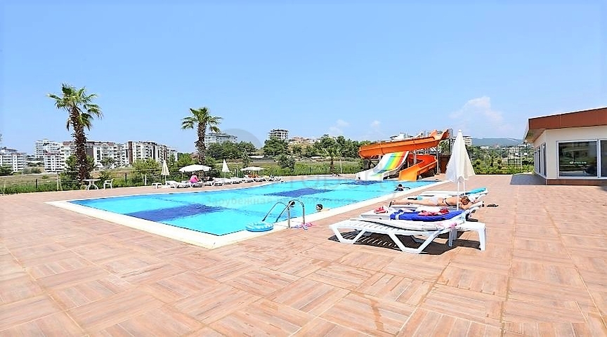 شقة استديو مفروشة ضمن مجمع سكني خمس نجوم في افسلار / الانيا 