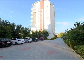 شقة استديو مفروشة ضمن مجمع سكني خمس نجوم في افسلار / الانيا 