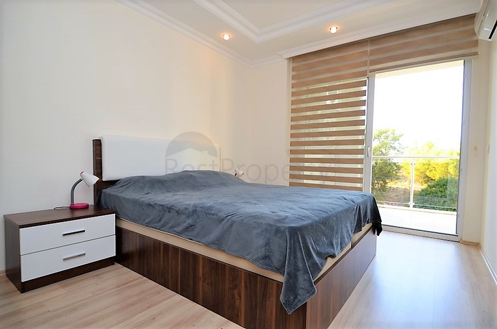 شقة مفروشة من تصميم غرفة وصالة ضمن مجمع خمس نجوم في الانيا منطقة افسلار 