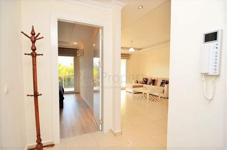 شقة مفروشة من تصميم غرفة وصالة ضمن مجمع خمس نجوم في الانيا منطقة افسلار 