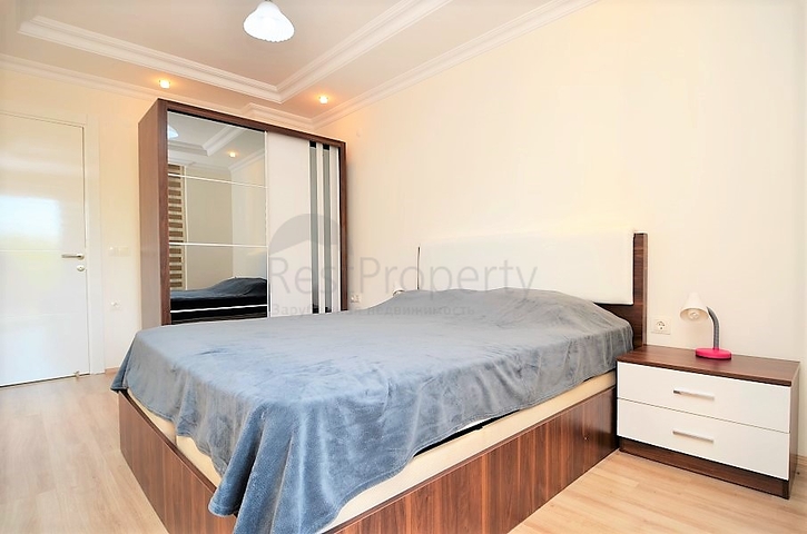 شقة مفروشة من تصميم غرفة وصالة ضمن مجمع خمس نجوم في الانيا منطقة افسلار 