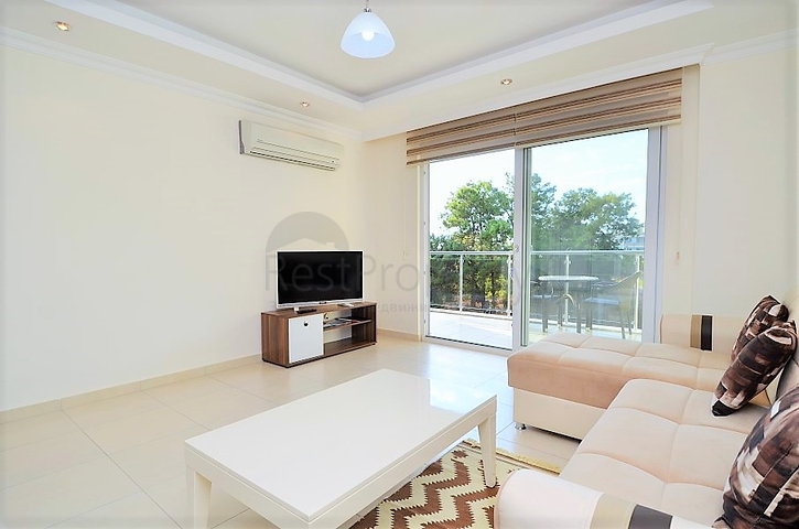 شقة مفروشة من تصميم غرفة وصالة ضمن مجمع خمس نجوم في الانيا منطقة افسلار 