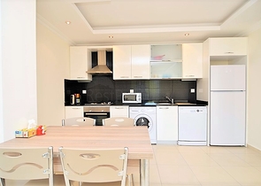 شقة مفروشة من تصميم غرفة وصالة ضمن مجمع خمس نجوم في الانيا منطقة افسلار 