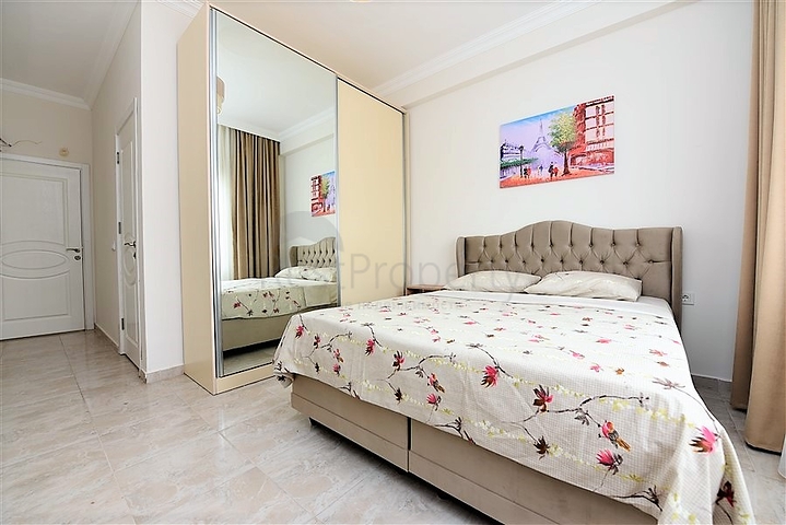 شقة غرفتين وصالة مفروشة ضمن مجمع سكني في شارع بارباروس - مهموتلار / الانيا 