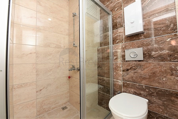 شقة غرفتين وصالة مفروشة ضمن مجمع سكني في شارع بارباروس - مهموتلار / الانيا 