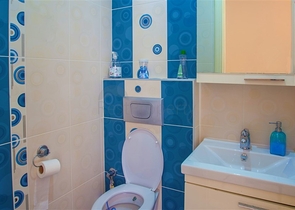 فيلا واسعة في الانيا بسعر ممتاز 