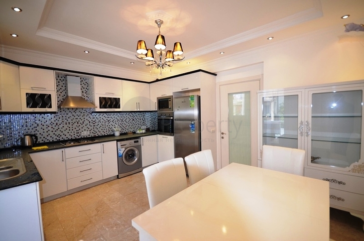 فيلات فاخرة في فتحية 