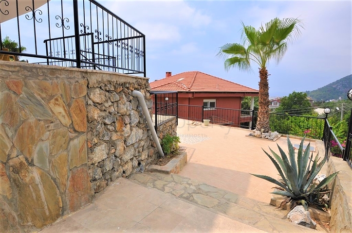 فيلا مفروشة - تصميم ثلاث غرف وصالة في جيكجلي / الانيا 