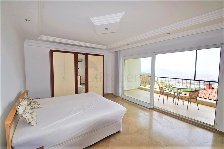 فيلا مفروشة - تصميم ثلاث غرف وصالة في جيكجلي / الانيا 