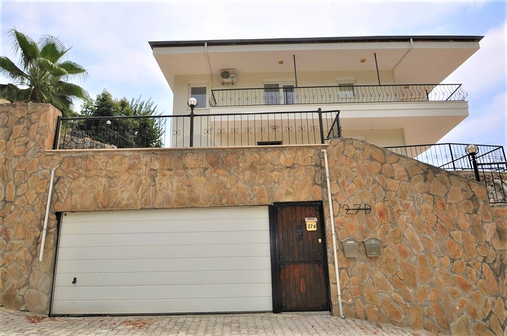 فيلا مفروشة - تصميم ثلاث غرف وصالة في جيكجلي / الانيا 