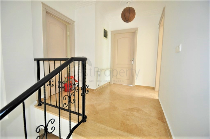 فيلا مفروشة - تصميم ثلاث غرف وصالة في جيكجلي / الانيا 