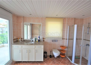 فيلا مفروشة - تصميم ثلاث غرف وصالة في جيكجلي / الانيا 