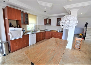 فيلا مفروشة - تصميم ثلاث غرف وصالة في جيكجلي / الانيا 