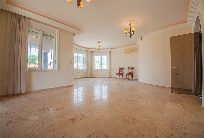 فيلا مستقلة دوبلكس - قريبة من مركز المدينة - مهموتلار / الانيا 