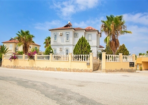 فيلا مستقلة دوبلكس - قريبة من مركز المدينة - مهموتلار / الانيا 