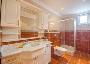 فيلا مستقلة دوبلكس - قريبة من مركز المدينة - مهموتلار / الانيا 