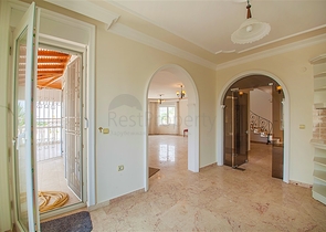 فيلا مستقلة دوبلكس - قريبة من مركز المدينة - مهموتلار / الانيا 