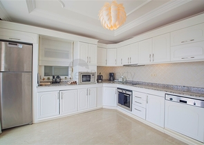 فيلا مستقلة مع تراس واسع واطلالة بحر ساحرة في كارجي جاك / الانيا 