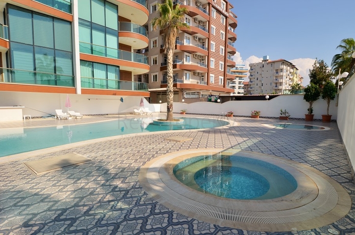 اطلالة بحر مباشرة - شقة ثلاث غرف وصالة فاخرة في اوبا / الانيا 