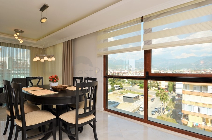 اطلالة بحر مباشرة - شقة ثلاث غرف وصالة فاخرة في اوبا / الانيا 