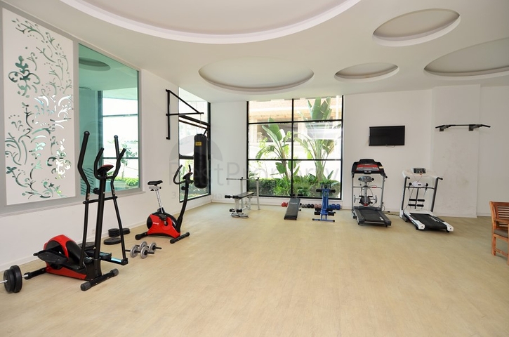 اطلالة بحر مباشرة - شقة ثلاث غرف وصالة فاخرة في اوبا / الانيا 