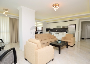 اطلالة بحر مباشرة - شقة ثلاث غرف وصالة فاخرة في اوبا / الانيا 