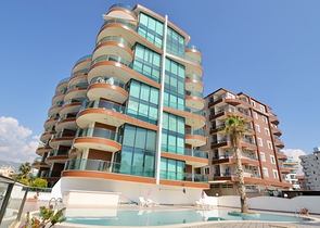 اطلالة بحر مباشرة - شقة ثلاث غرف وصالة فاخرة في اوبا / الانيا 