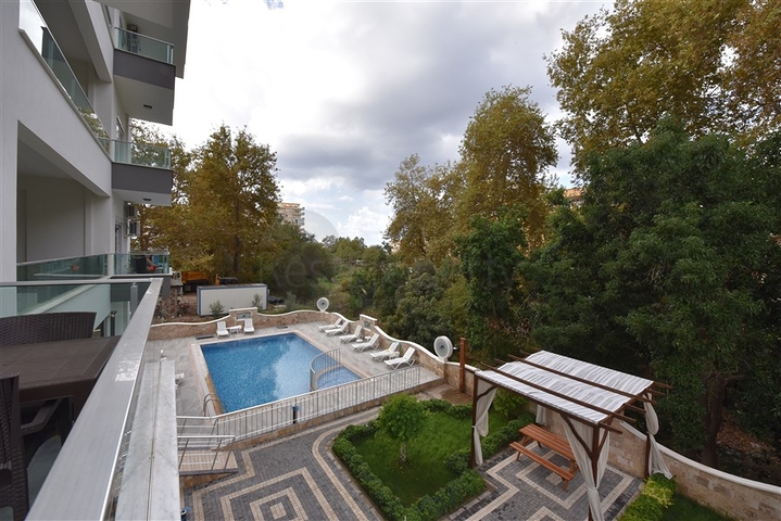 مجمع سكني حديث قريب من البحر في مهموتلار / الانيا 