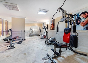 مجمع سكني حديث قريب من البحر في مهموتلار / الانيا 