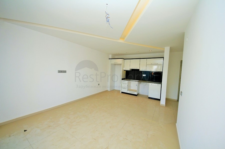 شقة بغرفة نوم وصالة في كاستل / الانيا 