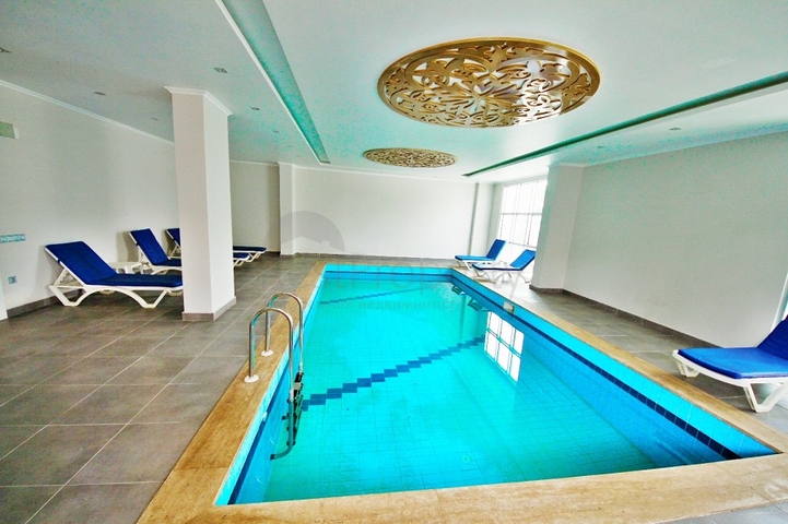 شقة بغرفة نوم وصالة في كاستل / الانيا 