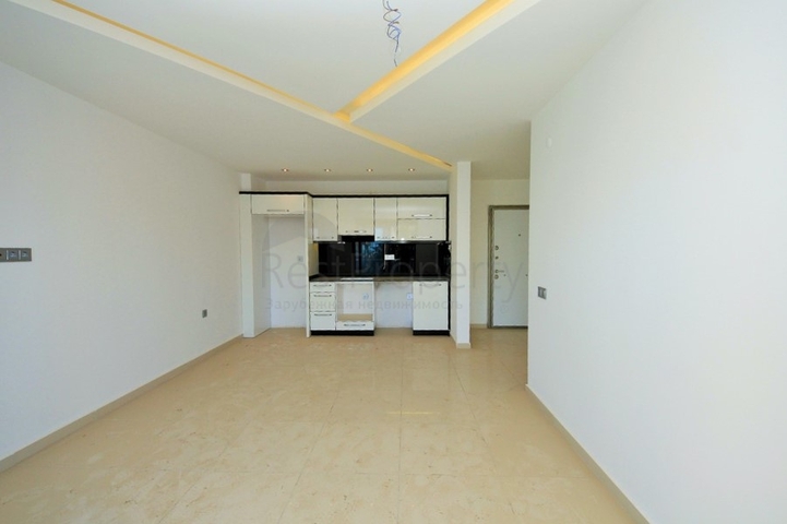 شقة بغرفة نوم وصالة في كاستل / الانيا 