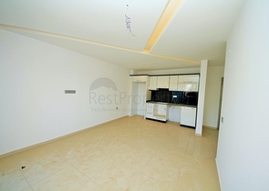 شقة بغرفة نوم وصالة في كاستل / الانيا 